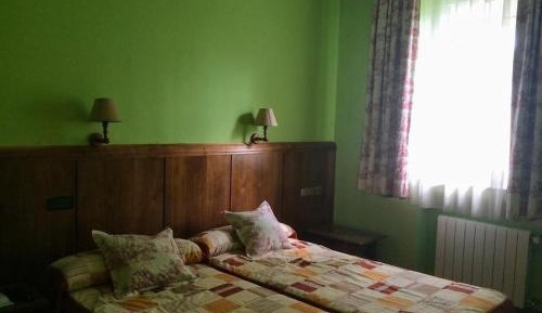 Twin Room with Private Bathroom