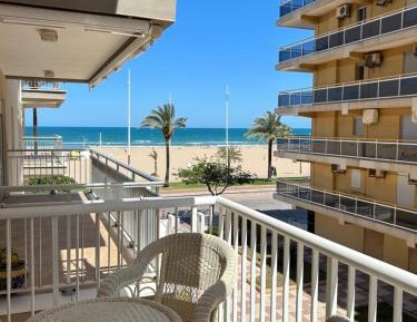 Three-Bedroom Apartment with Sea View
