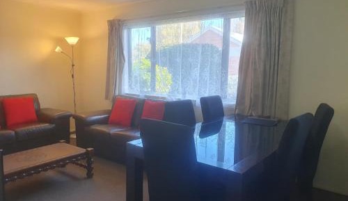 Deluxe Two-Bedroom Apartment