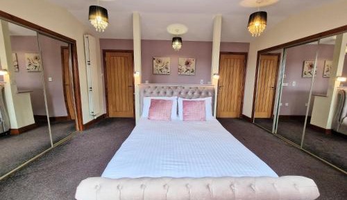 Three-Bedroom Chalet