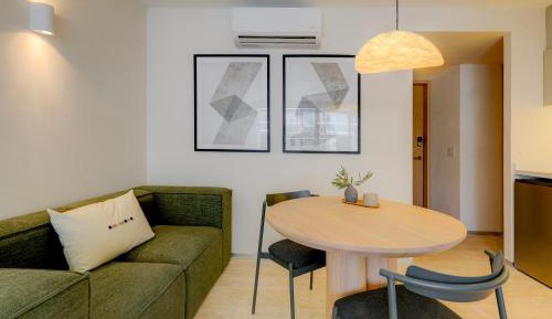 Comfort Apartment, Balcony, City View