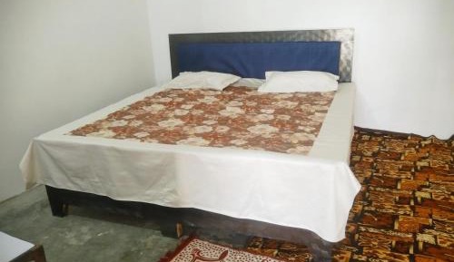 Double or Twin Room with Private Bathroom