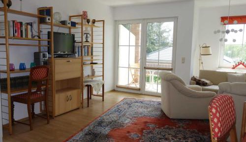 One-Bedroom Apartment with Balcony