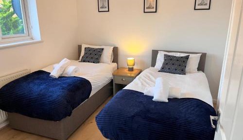 Two-Bedroom Apartment with Terrace