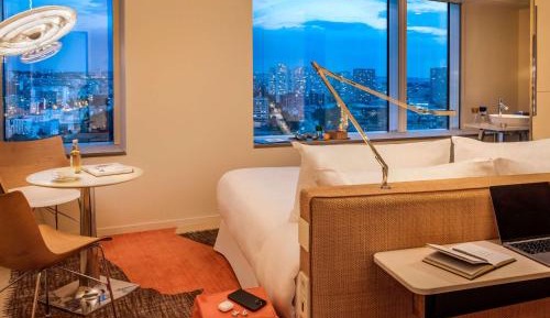 Deluxe King Room