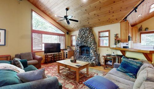 Four bedroom holiday home 