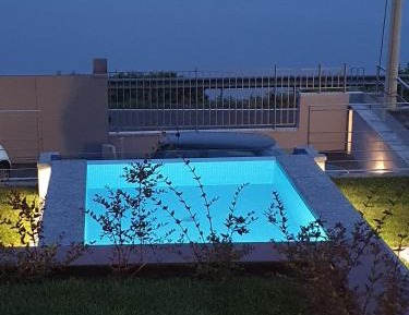 Superior One-Bedroom Apartment