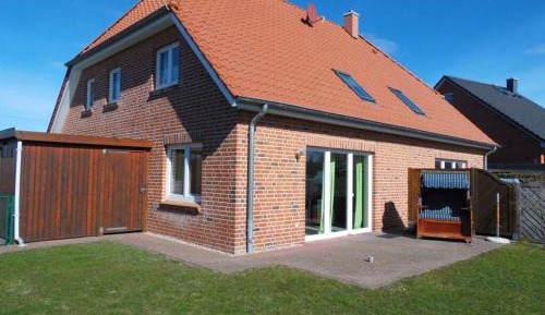 Four-Bedroom Holiday Home