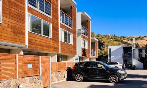 Apartment - Split Level
