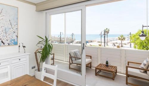 Three-Bedroom Apartment with Water View