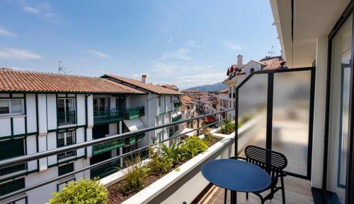 Superior Room with Balcony