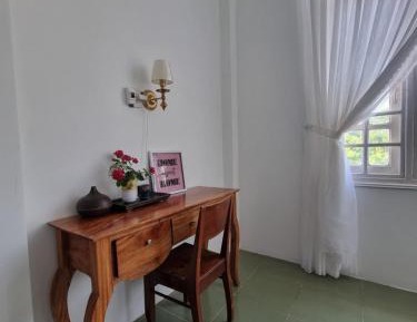 Queen Room with Balcony