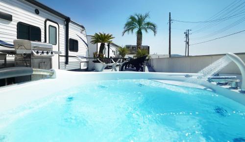 Villa - Beach Front