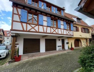 Three-Bedroom Holiday Home 