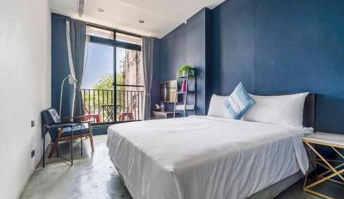 Deluxe Double Room with Balcony