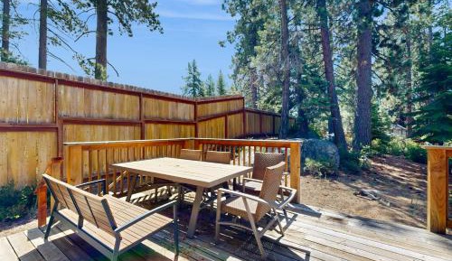 Four bedroom holiday home 