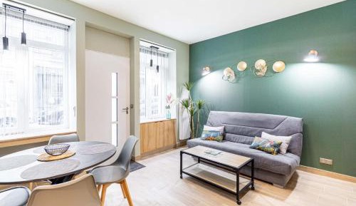 One-Bedroom Apartment