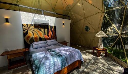 Deluxe tent with Balcony