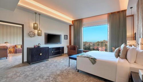 Premium Suite with Balcony