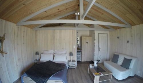 One-Bedroom Chalet (4 Adults)