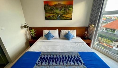 Studio Apartment with King Bed
