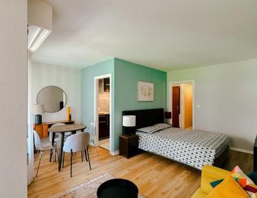 Apartment with Balcony