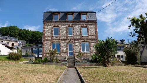 Five-Bedroom House