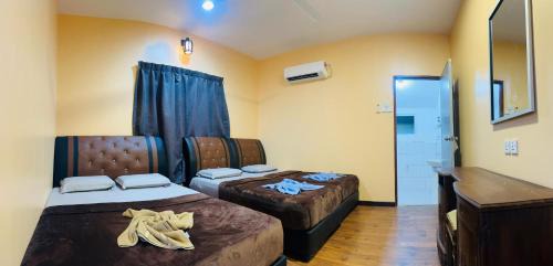 Deluxe Quadruple Room