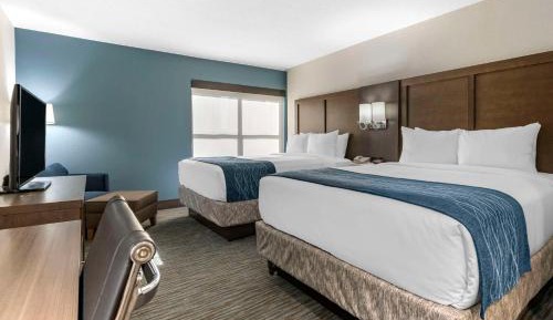 Queen Room with Two Queen Beds - Non-Smoking