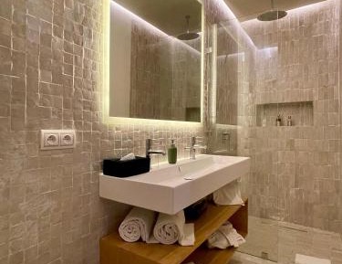 Suite Royale - Sako (2 Lits Simples ou 1 Lit King-Size)