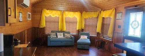 Superior Family Room
