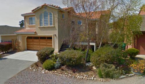 Three-Bedroom Holiday Home 