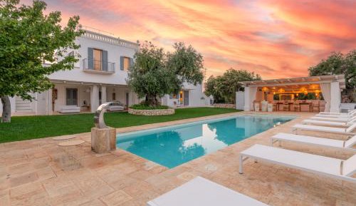 Villa with Private Pool