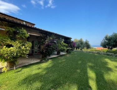 Villa with Sea View