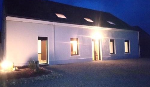 Holiday Home (15 adults)
