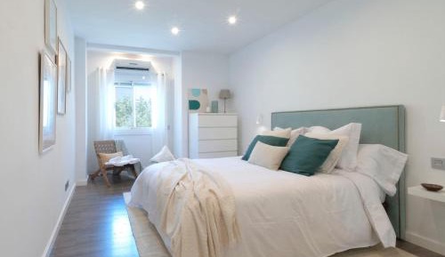 Two-Bedroom Apartment with Balcony