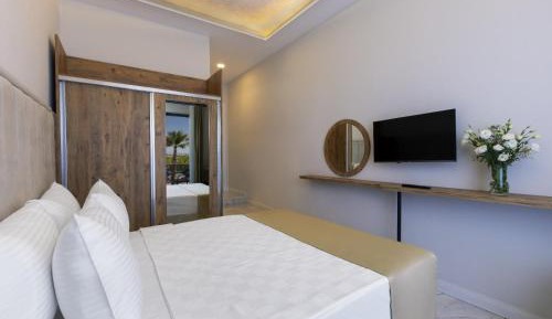 Deluxe Double Room with Sea View