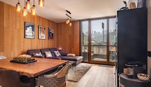 Apartment with Terrace