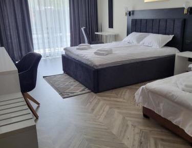 Luxury Triple Room