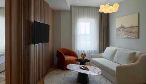 Junior Suite with Balcony