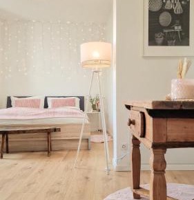 Studio Apartment with One Double Bed