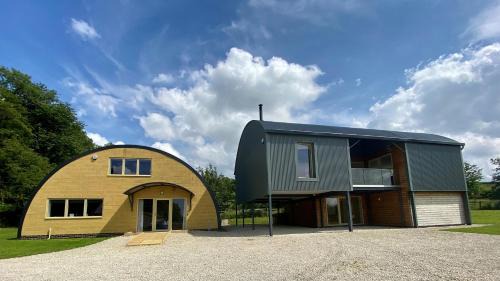 Seven-Bedroom House