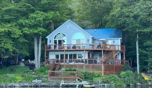 Three-Bedroom Chalet