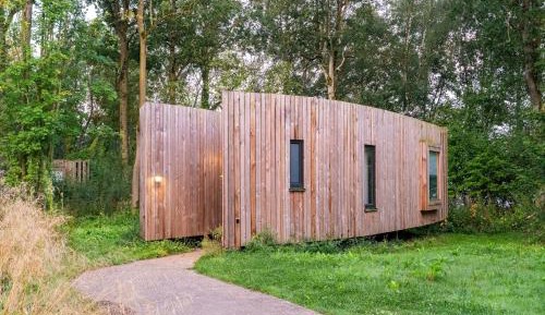 One-Bedroom Holiday Home