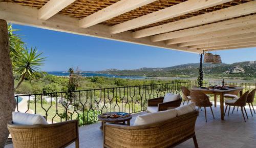 Villa with Sea View