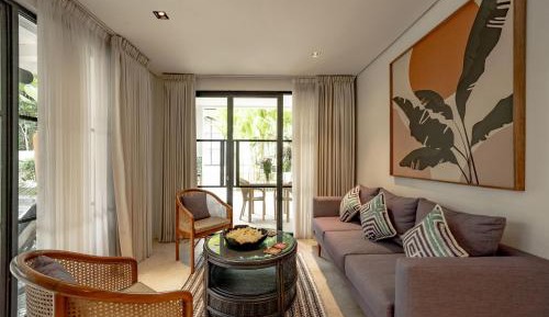 Suite with City View