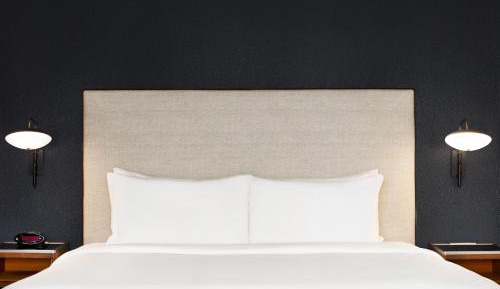Large King Room with Sofa Bed
