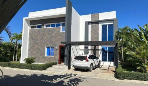 Three-Bedroom Villa