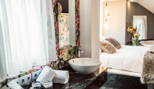 Romantic Double with Spa Bath