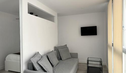 Studio Apartment X